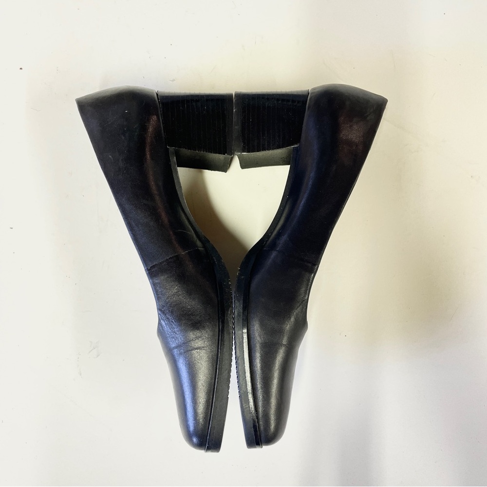 Vintage Selby Moc Fit Hand Crafted Black Leather Block Heel Pump Square Toe Shoe